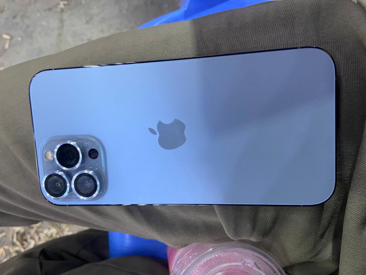 ايفون13برو ماكس شرق اوصط ذكره 256 بطاريه 88 ابلادي ما بدل اي شي بي البيع أو مراوس رقمي ***********
