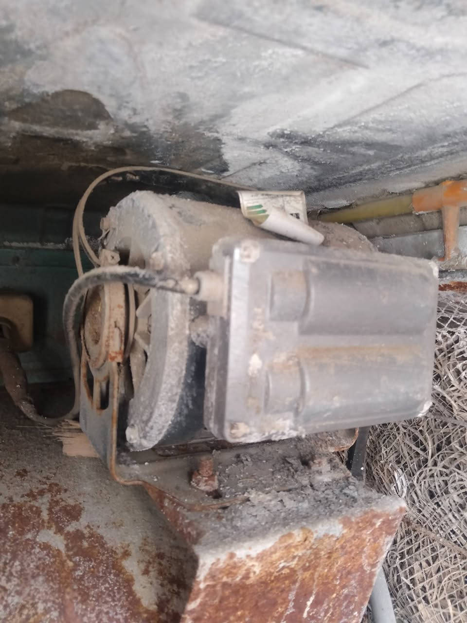 سلام عليكم مبرده للبيع دبل ماطور شغاله كنطرة السلام المدرسي
‏‪0778 071 2878‬‏بيه وتساب
