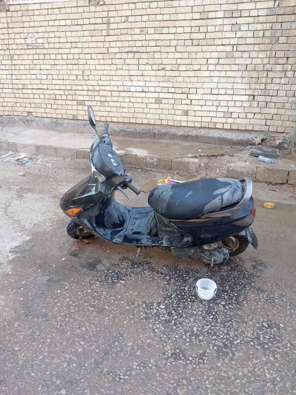 فراشه للبيع مجفت بستم فقط بدون كهربائيات يحتاج الها باتري
سعر 275
***********
