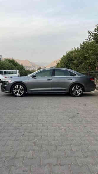 پاسات 2022 SE
فول موصفات
به صمه 
شغال
سلايت
تحديد سرعة 
كوشن جلد
كوشن هيتر
تبريد مركزي
لايت ليد
ويل بيلادي شريكه
صندوق ذكي يفتح عند يقرب الي
كار بلي
مكينىة 2.0 Turbo
مكينه شرط مو مفتوح كير شرط
برشوت سليمة
حادث صندوق تبديل
رسم حادث موجود بل صوره
56000 مایل ماشية
سعر 18.600$ و بها شوي مجال
رقم *********** دهوك
