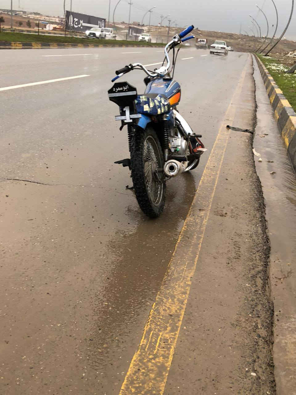 سلام عليكم تايكر للبيع الماطور مفتوح السعر 350 المكان موصل ايمن ***********
