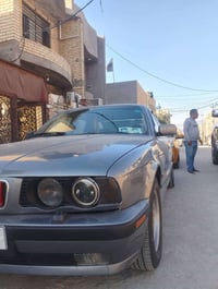 شباب بيع مستعجل 535 اصل سياره مشدود مكينه 525 مسكر دبل فانوس كير مكينه...