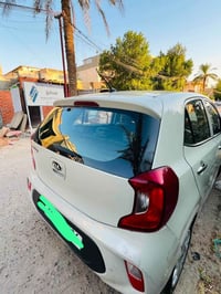سيارة بيكانتو للبيع موديل 2018. السعر 80 وبيها مجال    التواصل على الر...