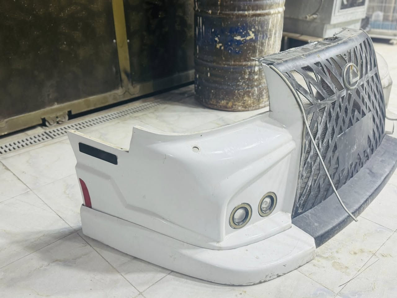 ̣̇ٱلْسَلآإمّ عَلْيّكَمُ وَرَحَمُةٌ ٱلّلـھٌ 
لبيع
1-بطاين نضاف
2-مازداة زوج اصلي
3-سبايدر خلفي 
4-مرايات
5-دعاميه اماميه نضيفه والثانيه هاي البصوره 
***********
