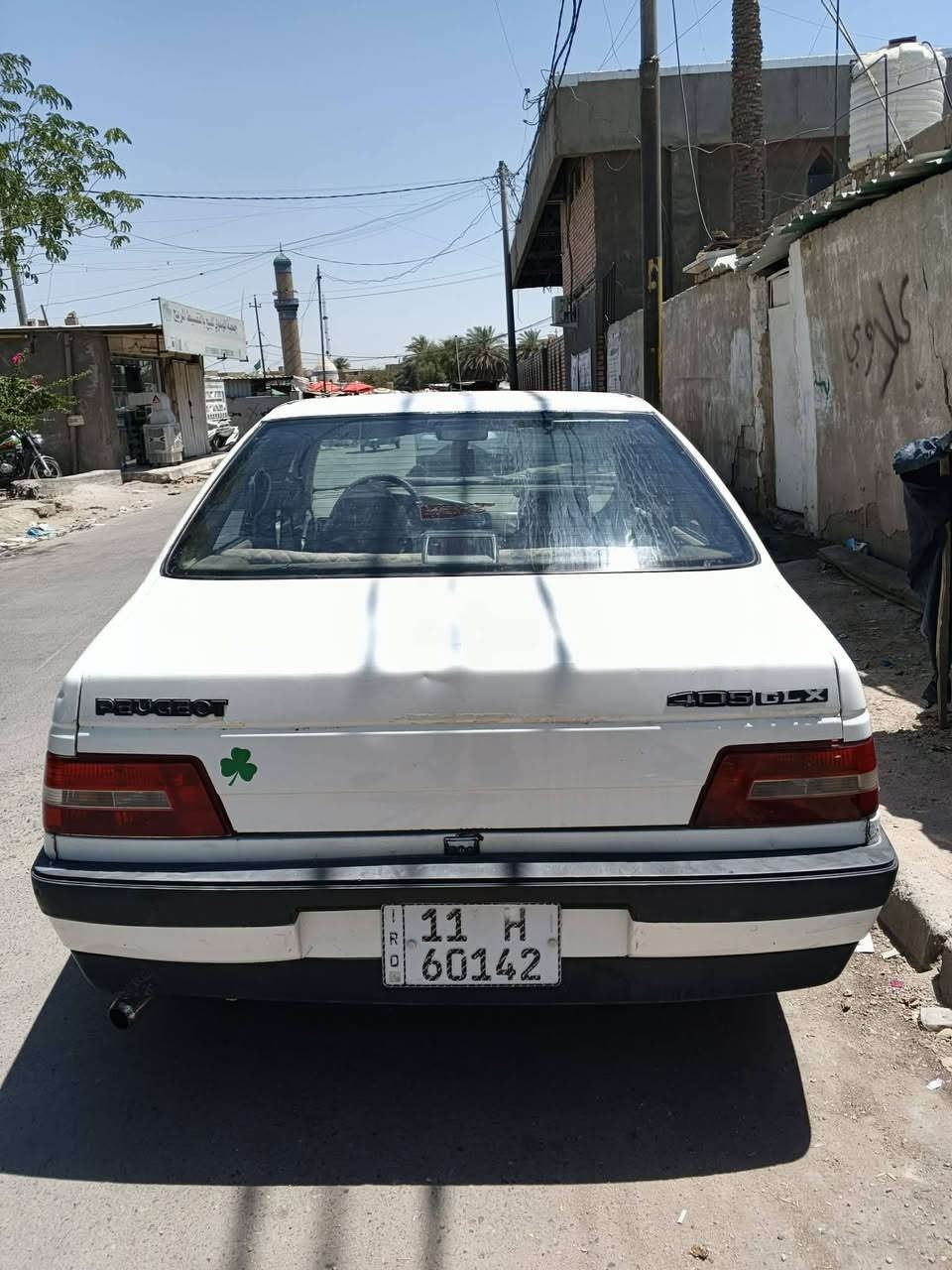 بيجو 405 موديل 2010 مكفوله من التبديل والظربه والصبغ مكفوله سياره  باسمي هزه جديده جاهزه محرك وكير فرنسي جدد تبريد ثلج السياره جاهزه سعره 33 بيه مجال مكاني بغداد الشعله ***********
