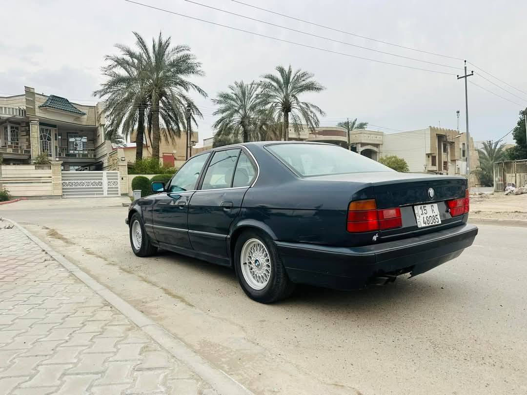 سلام عليكم بي ام دبليو للبيع
محرك مسكر عدل ٥٢٥ تك فانوس مكفول من تبخير وتنقيص محرك أكسل مكفول

صدره ٩٥ بلميه 

موديل ١٩٩٢ بدون فتحه 

وباقي تفاصيل معروفه بلبي ام رقم انكليزي

رقم هاتف ***********

*********** 

  سعر 46 وبيه مجال
