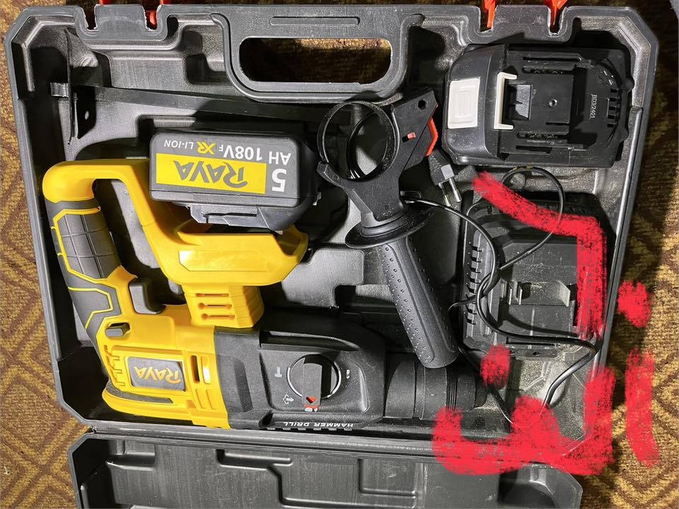 عده للبيع مكتوب علي سعر عله صوره يشتري شلع بي مجال شي قليل


**إذا كنت صاحب هذا الإعلان وتريد حذفه لأي سبب، رجاءا أرسل رسالة إلى الدعم الفني**