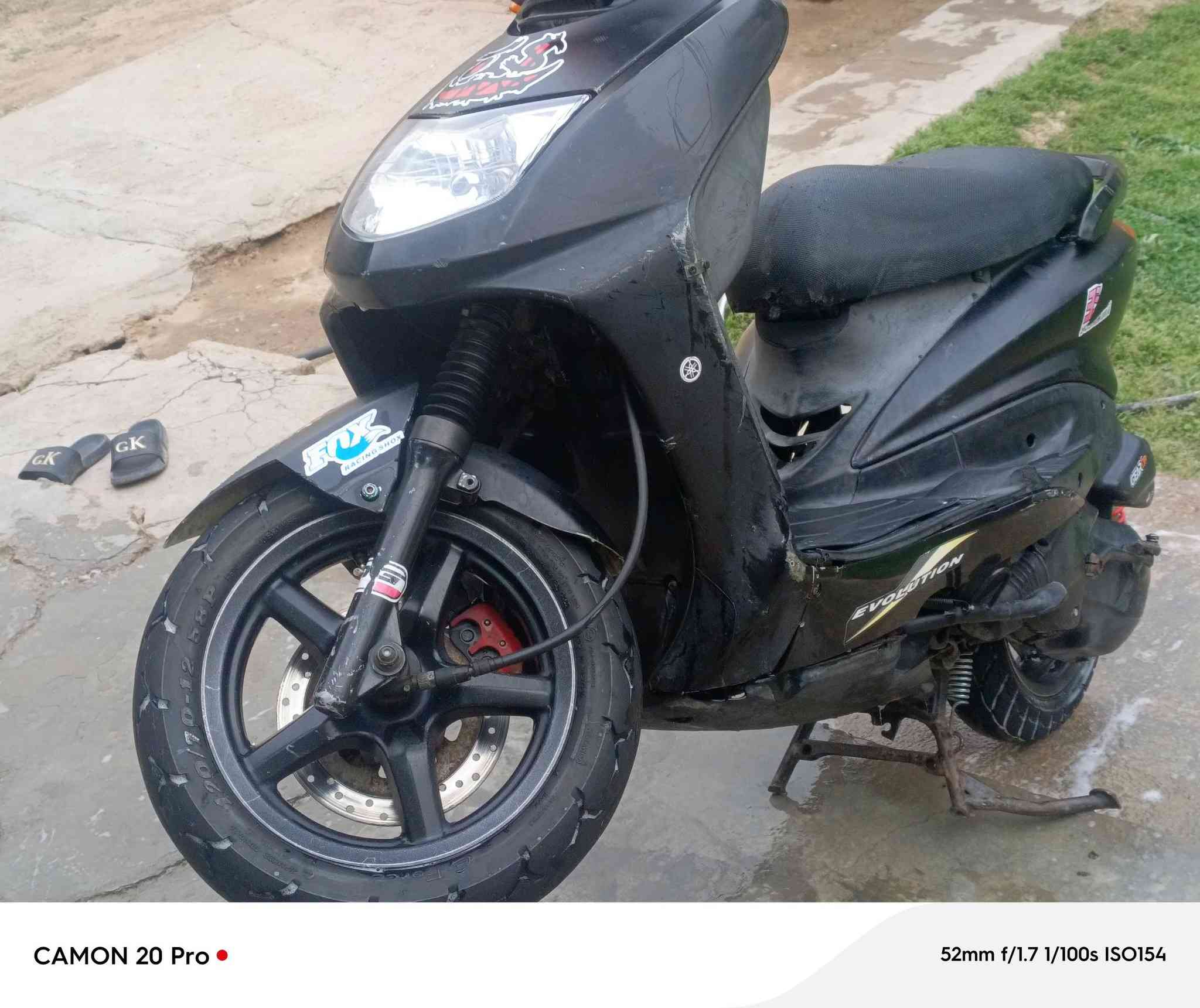 سلام عليكم دراجه سكنس ياباني دراجه كامله خير من الله متصرف عليهة لو ربع دراجه كبل لشارع سعر ٤٨٠ وبيهة مجال مكان ابو غريب قرب جسر ٤٠ *********** واتساب فقط
