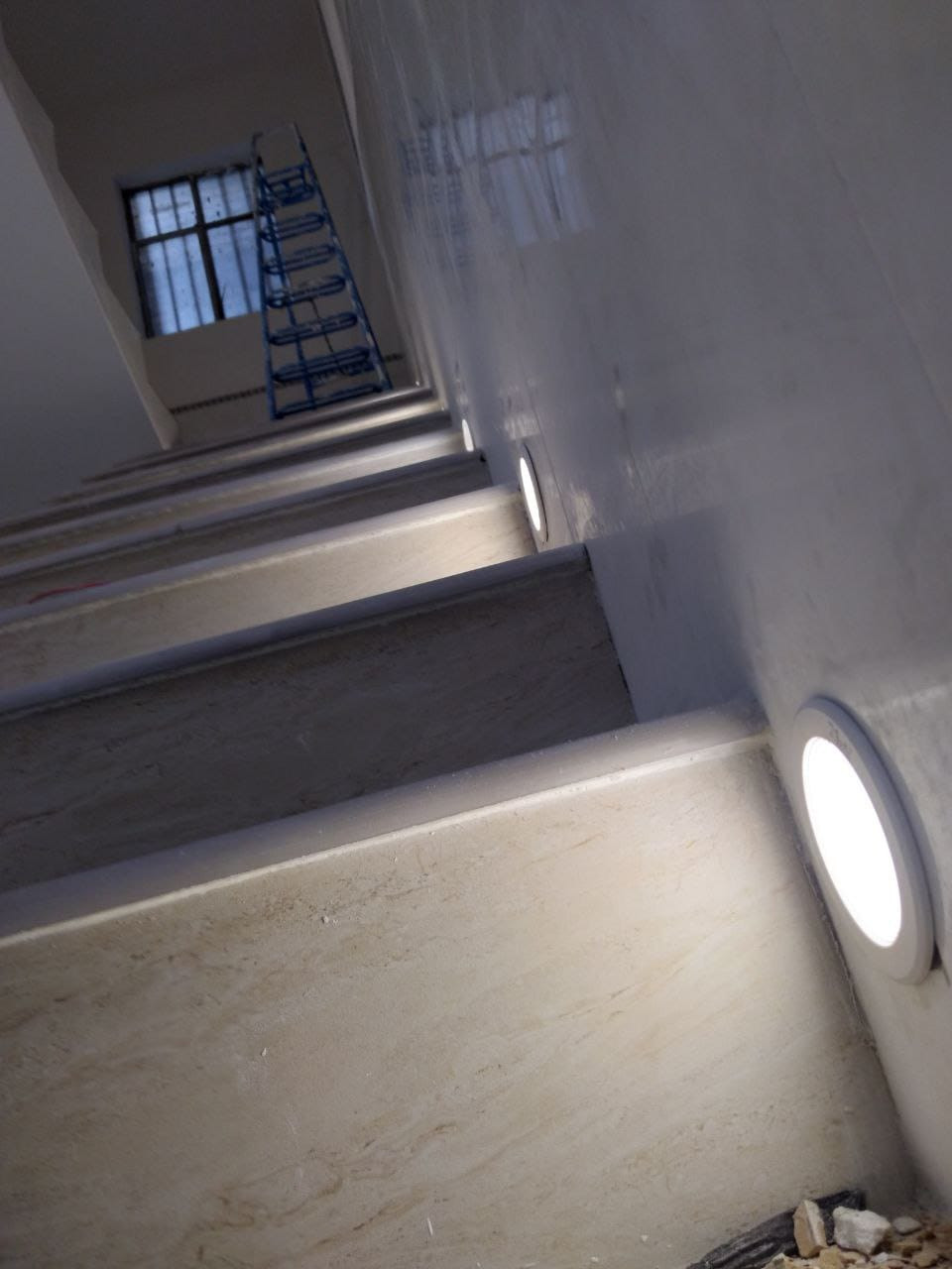 جزاء من اعمالنا في المثنى .سيف العبيدي ***********
