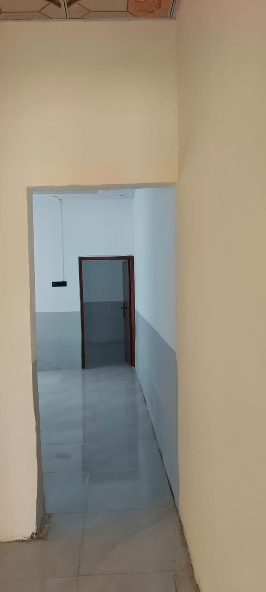 عقار 100 متر مقابل ساحة شارع 10 مفتوح عل شارع الصب المطار ستفسار تصال *********** 📍القوس الهنديه
