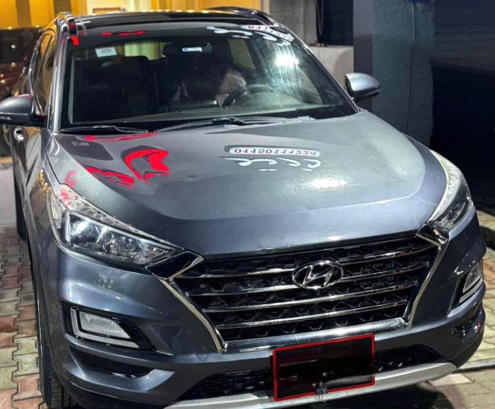 توسان موديل 2019 تربوو 
اعلي فئه عداد ; 110,000 km صيانات توكيل 
فبريكه بل كامل سقف شنطه دواخل بفضل الله العربيه رشه فقط جنبين نظافه علي اللحم ومتاح فحص في اي مكان للاطمئنان عربيه بيتي ولايست معرض معاينه الهرم للاستعلام فون او وتس 
01009264998
01118846597 السادس من اكتوبر, الجيزة


**إذا كنت صاحب هذا الإعلان وتريد حذفه لأي سبب، رجاءا أرسل رسالة إلى الدعم الفني**