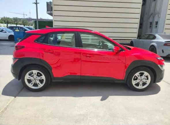 السلام عليكم
كونا خليجي موديل ٢٠٢٣ من الشركة على ايد وحده ماشيه ١٥ الف جديده مكفوله من كل شي فول مواصفات محرك ٢٠٠٠ دوش رفم بغداد بأسمي مكان بغداد حي العدل للأتصال *********** او *********** السعر ١٨٥ وبي مجال
