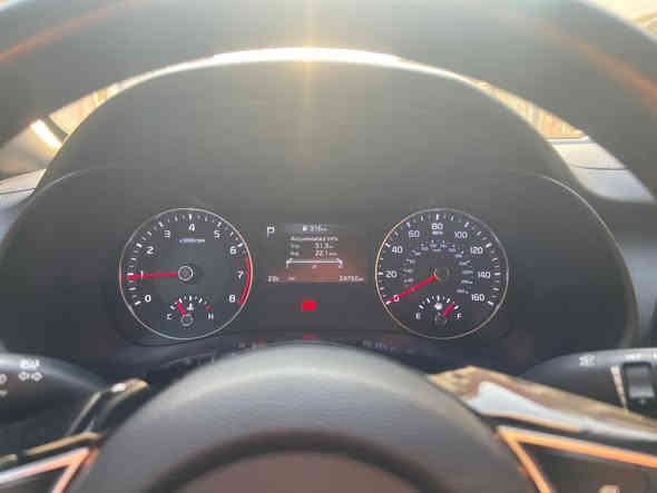 السلام عليكم 
كيا فورتي (جيتي لاين)2023
السعر(167$)وقابل للتفاوض 
المواصفات 
بصمه 
رادار امامي(توقف ذاتي)
رادار خلفي 
رادار جانبي 
مثبت سرعه 
فول تحكمات ستيرن 
شاشة كبيره تدعم (كار بلاي)
كامره دواره 
تشغيل عن بعد 
لايت لد
بك لايت لد 
اشاره بالمري 
محرك 2000دوش 
ثلاث انظمه قياده 
ماشيه 24500ميل وقابل للزيادة 

الضرر (ربع جاملغ امامي الاصلي جهه الساىق معدل بارد وشوية من الهلال الخلفي جهه خلف النفر معدل بارد فقط ،بدون صبغ بدون دواخل بدون ايرباك )
رقم الشاصي 
3KPF54AD2PE656688
مكان السيارة موصل/اربيل 

للتواصل  الاتصال على رقم(‭0770 166 0281‬ واتس ورقم )
