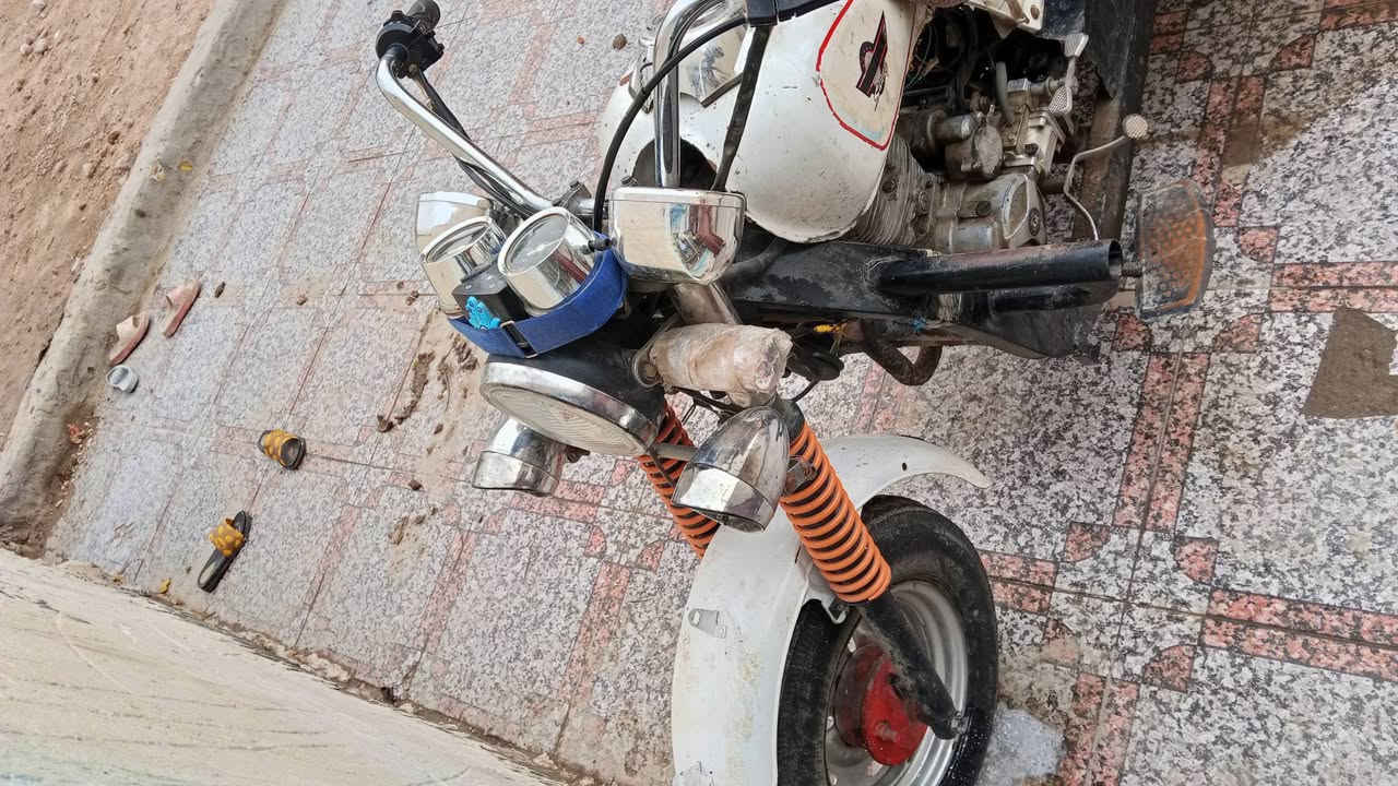 السلام عليكم
ستوته دايون موديل 2020 البدي 14 مكينه بس بستم مبدل بيها كهربائية شغالها كلها جاهزه من كلشي ترايك وين متريد  مكاني بلفهود السعر مليون و350 وبيها مجال مستعجل على بيعتها ***********
