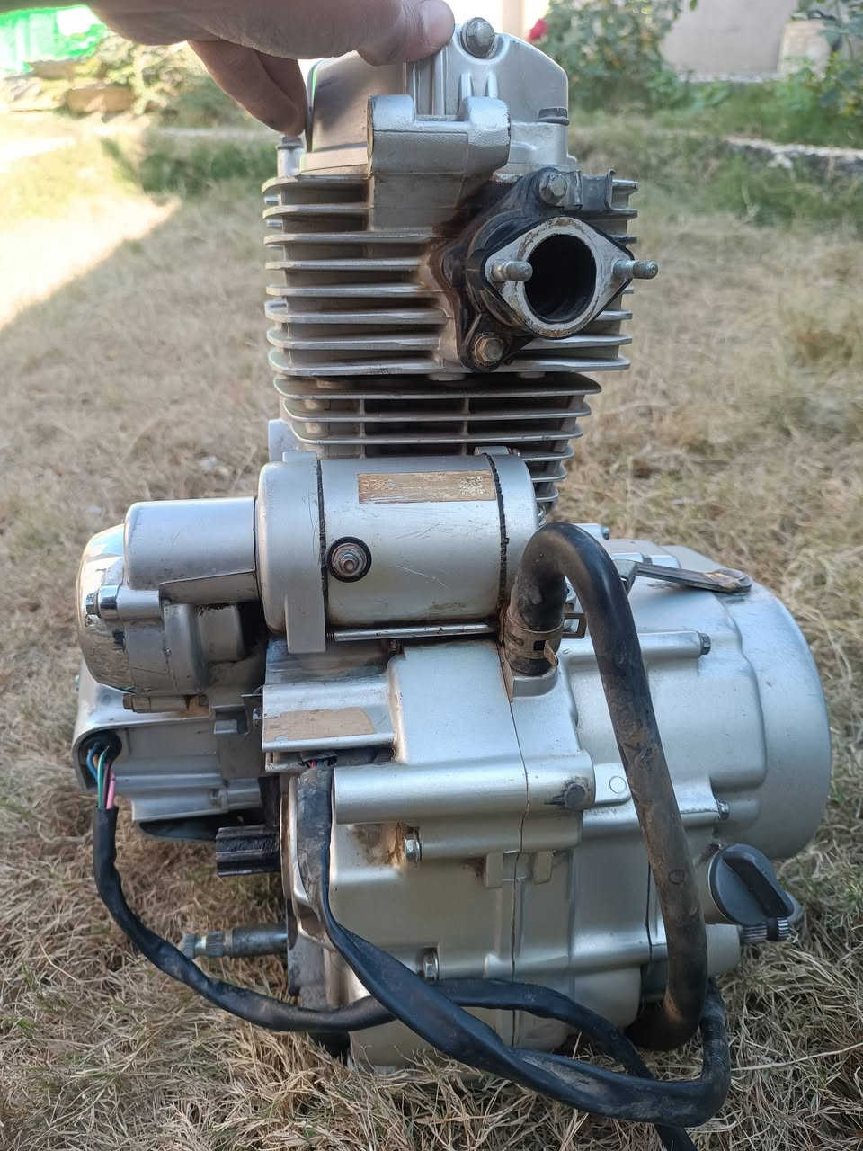 اسلام عليكم شباب. متاح مكينة للبيع MTR. نظيفة بيها بس خيط بخار. مكاني مشخاب الشراي يجي خاص 
***********
