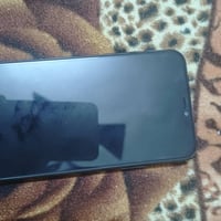 11برو ماكس مبدل شاشه. بطاريه77 ذاكره256 فيس ايدي واكف باقي كله شغال  س...