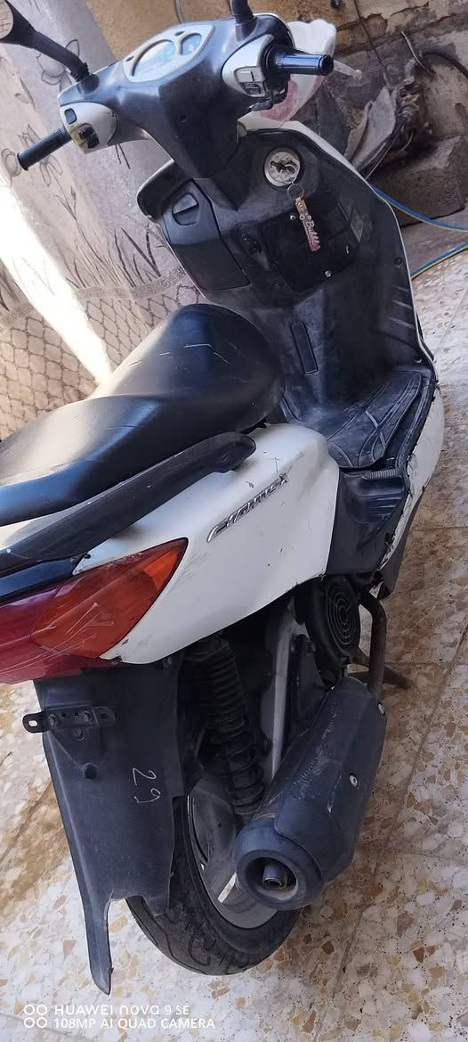 دراجه سكنس ياباني ١١٠ اصلي كلها بلادي بريكات كهرباىيات كامله فقط نقص سلف السعر 400 , الف مكاني الحسينية راشديه .


**إذا كنت صاحب هذا الإعلان وتريد حذفه لأي سبب، رجاءا أرسل رسالة إلى الدعم الفني**