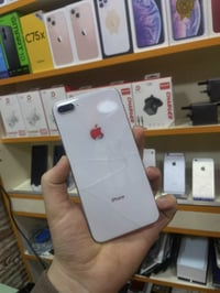 ايفون 8 بلس • ٦٤ جيجا • تخطي رسمي