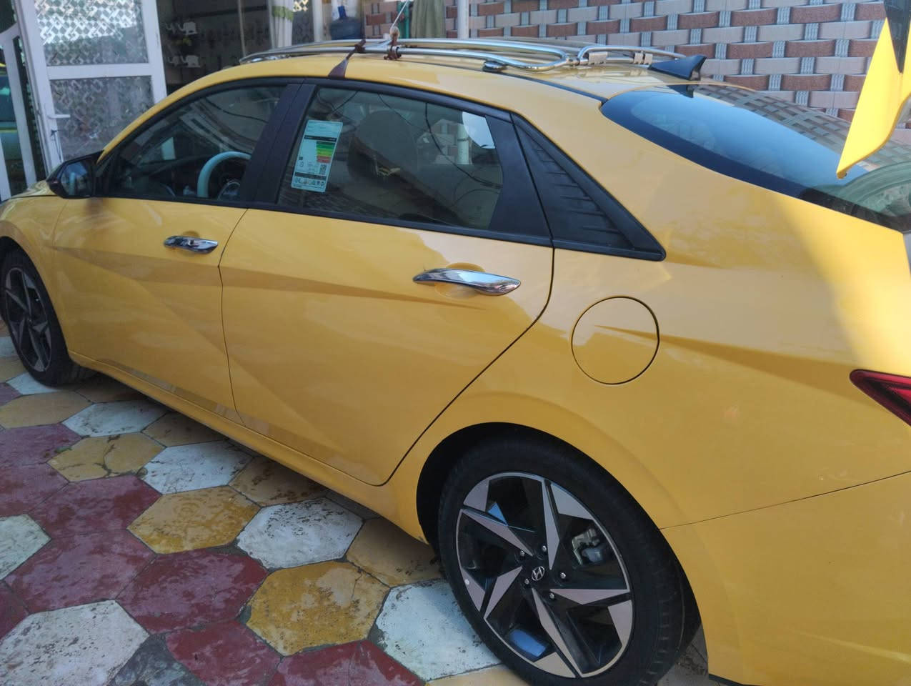 السلام عليكم النترا 21 للبيع وارد امريكي محرك الفين دوش كير ايتي بلادي منضومه غاز صور الحادث بلمنشور 
  مصلح نفسه بجم كبس دوشمه عام ارضيه جلد وسفاريات جاهزه من كلشي على اخر حبايه مواصفات معروفه شاشه وكامره وانضمه قياده وتحديد مسار ورادارات ومثبت سرعه بصمه تشغيل عن بعد سياره احلى من الصور مصفره هيئه وتحويل ثاني يوم السعرب 155وبيهه مجال  والشراي يدلل *********** الرقم بي واتساب مكاني دوانيه
