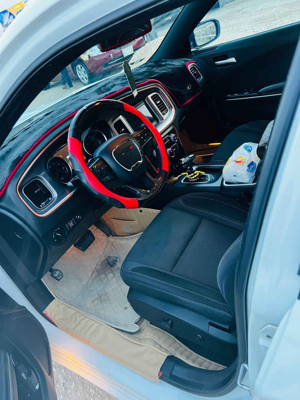 سلام عليكم
جارجر للبيع
2019اصل
جديده حيل حيل
مكفوله كفاله عامه عده

ركن الدعميه المميه مصبوغ   قليل 
سياره شركت هارلم
سياره بسمي 
***********
السعر 250وبيه مجال قليل حك الجيه 
مكان سياره بابل المسيب
