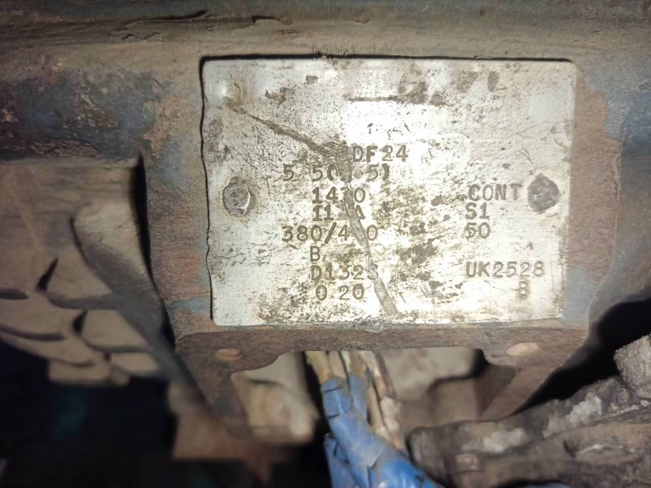 مضخه ايطالي شغاله بس ميه بيةضعف لان جانت متروكه +صونده مسلح طبقتين طول ١٥متر. بابل


**إذا كنت صاحب هذا الإعلان وتريد حذفه لأي سبب، رجاءا أرسل رسالة إلى الدعم الفني**