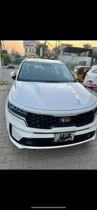 سورنتو ٢٠٢١ • ٦ سلندر • ٧ راكب