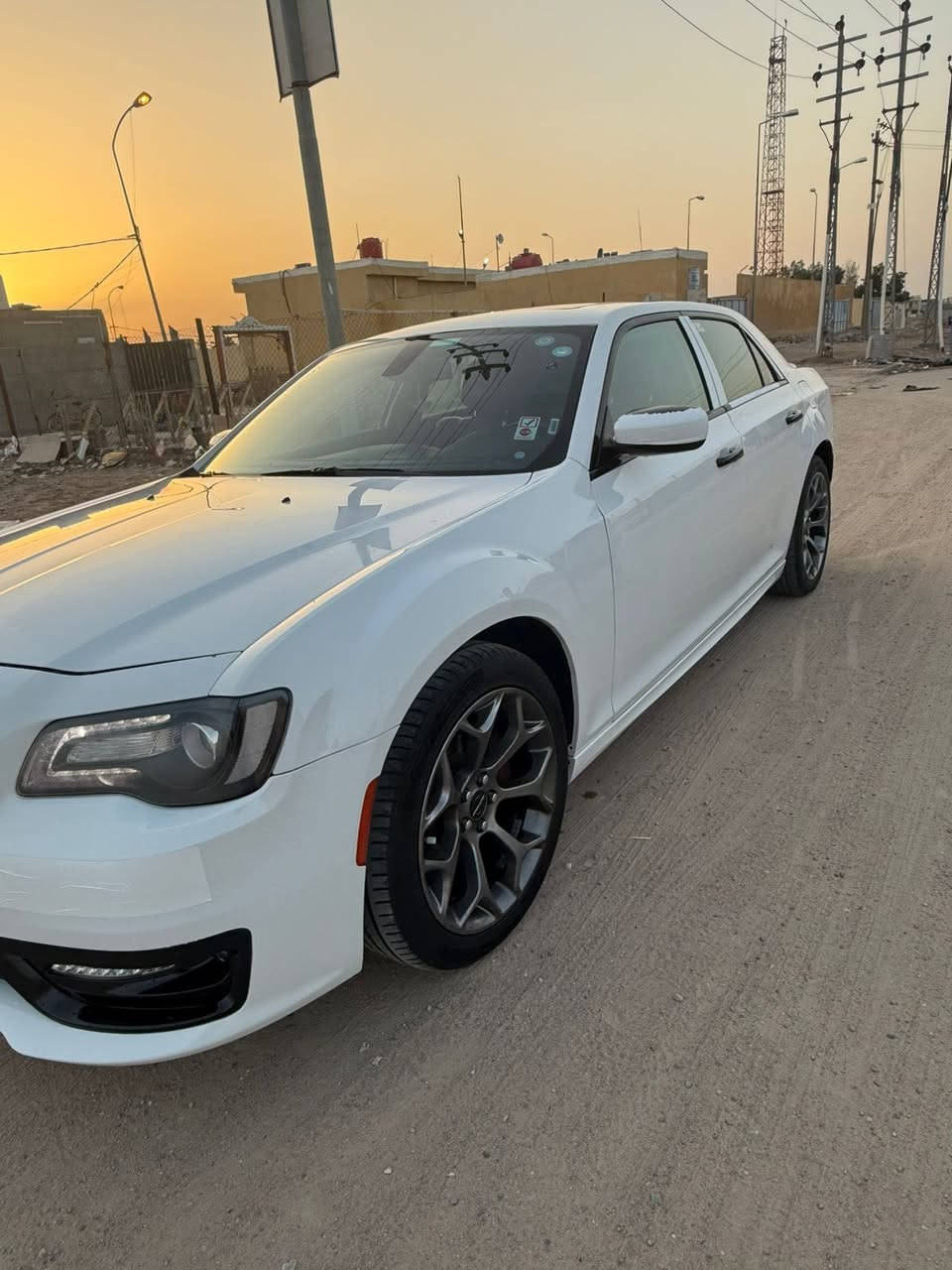 سلام عليكم اوباما مديل 2018 وارد كندي اربيل محرك 3600 مواصفات s
بانوراما فتحتين شاشه كبيره تشغيل عن بعد شفتات ستيرن عداد 260 كشنات حضن السعر 270$ وبيها مجال انشاء الله ملاحظه مكلف بنشر رقم صاحب سياره ***********
