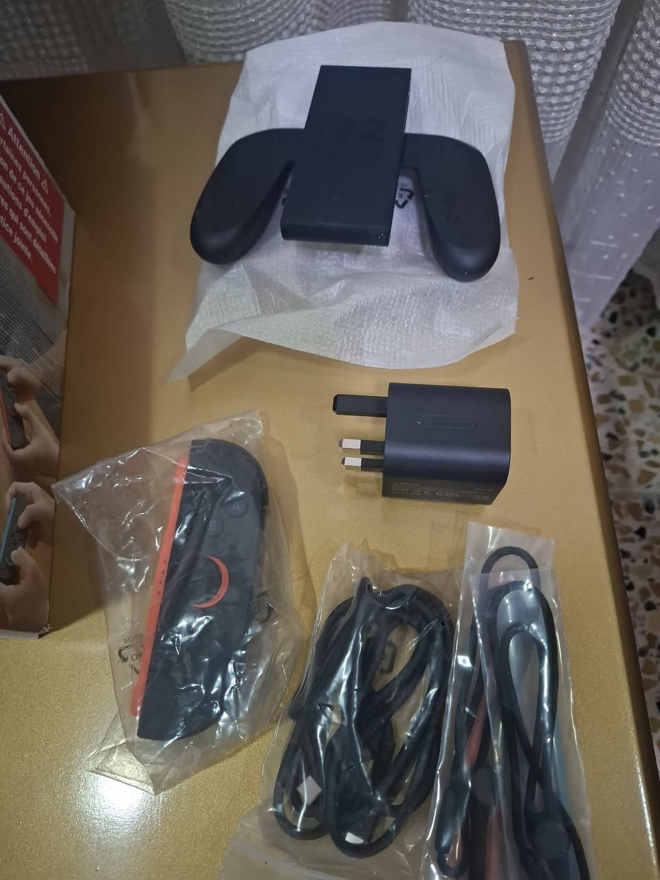 السلام عليكم انطوني سعر جوستك واحد  بدون جهاز طلعن هيج


**إذا كنت صاحب هذا الإعلان وتريد حذفه لأي سبب، رجاءا أرسل رسالة إلى الدعم الفني**