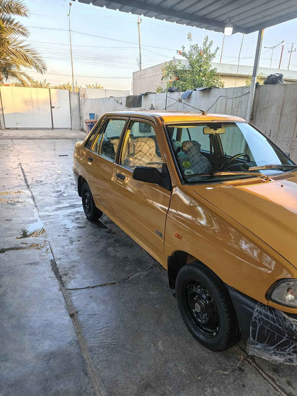 سياره سايبه موديل ٢٠١١ للبيع مابيه ناقص كامله كفاله شاصي مع محرك مع كير تدفه وتبريد معماره حزام سعر ٣٠ توصل ع رقم ***********
