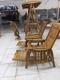 كرسي متحرك • خشب جاتي • يتحمل أوزان