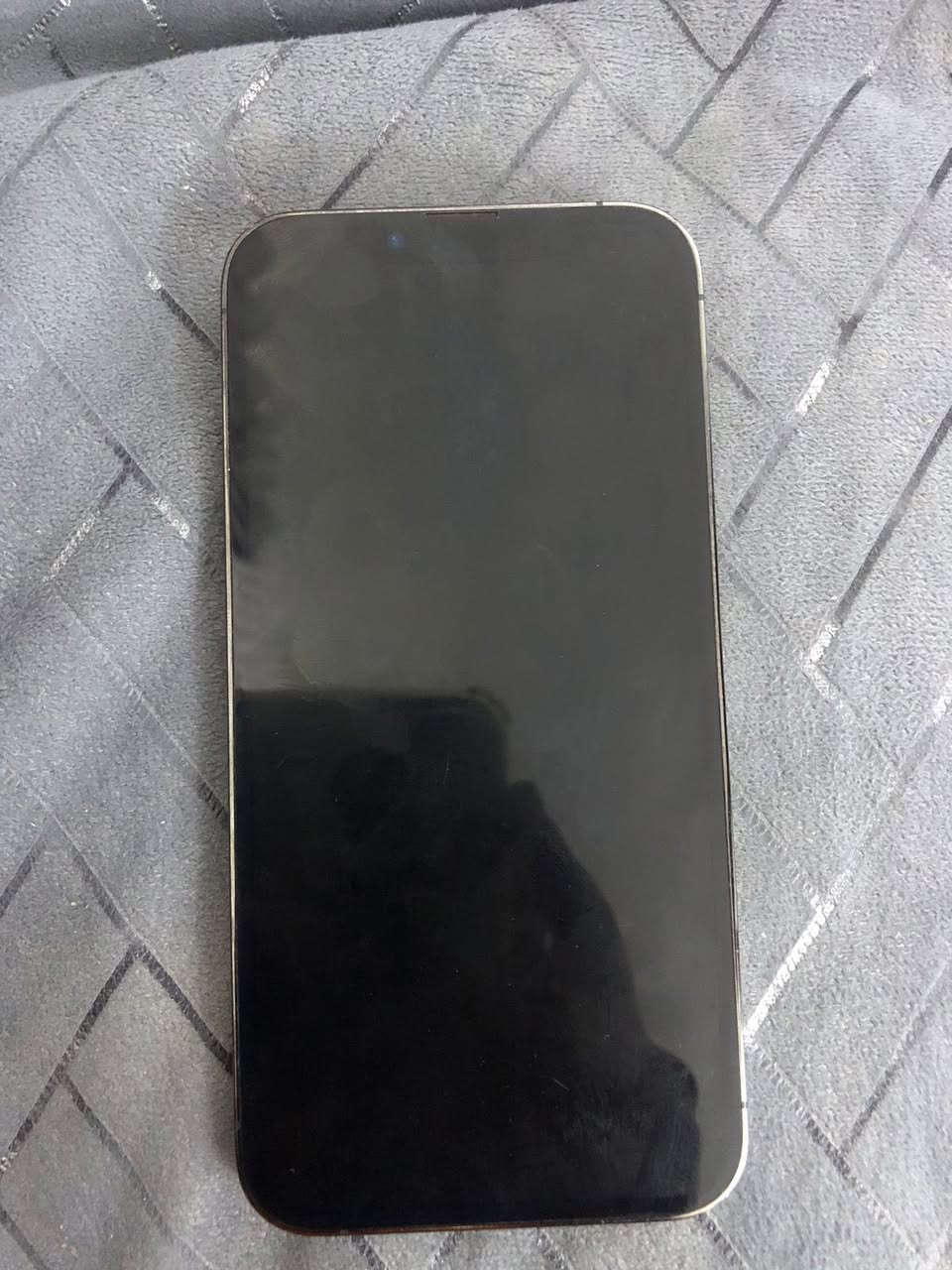 سلام عليكم
13 pro 

ذاكرة واحد تيرا 1T

بطارية 75  

نظافة 100% 

يشغل 120 فريم ببجي

السعر: 625


**إذا كنت صاحب هذا الإعلان وتريد حذفه لأي سبب، رجاءا أرسل رسالة إلى الدعم الفني**