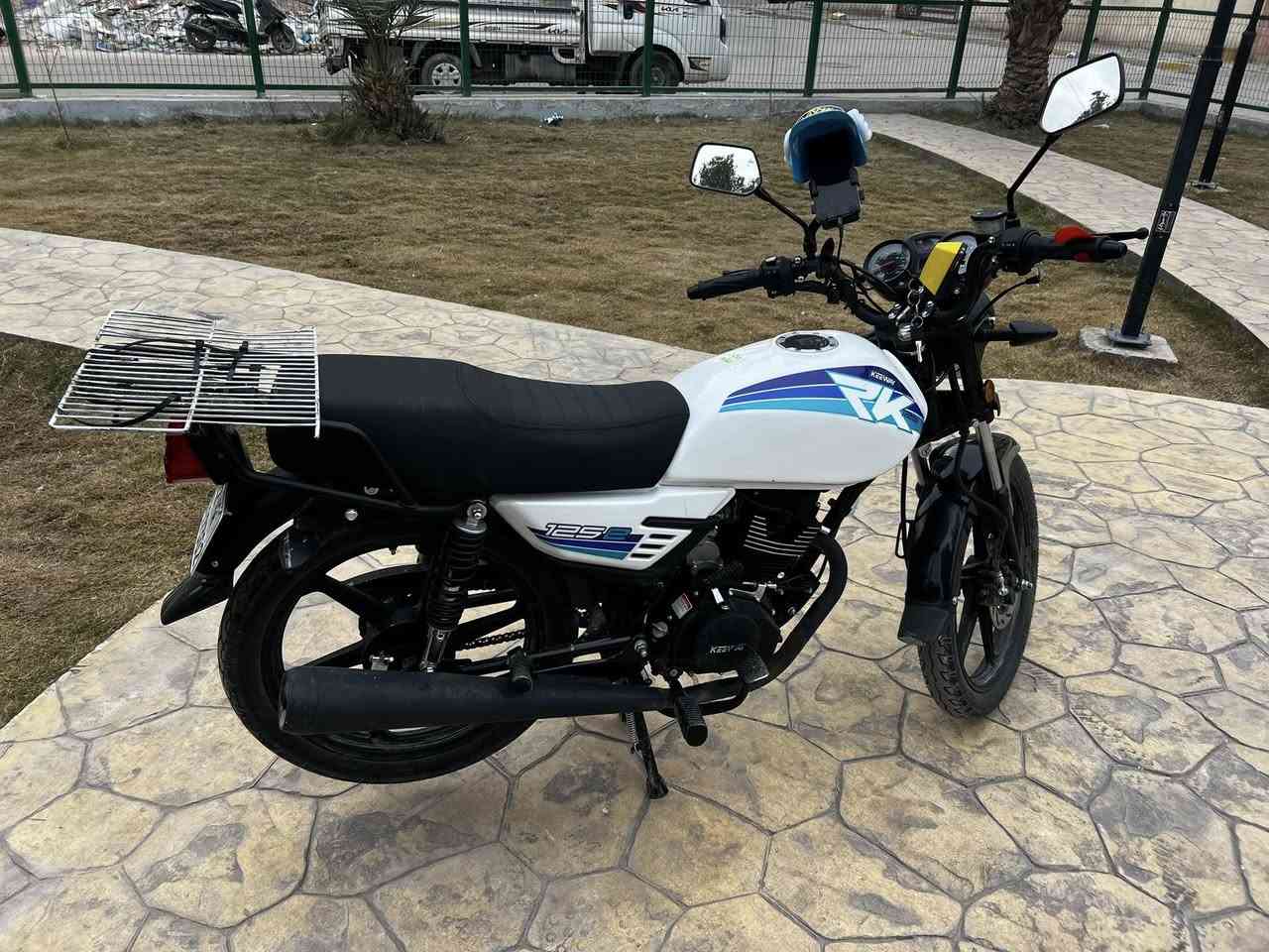 سلام عليكم دراجة ركي اي  مرقم صار عشرين يوم من طالعة معرض مكان بغداد رحمة على والديكم بس الشراي يتصل سعرهة 2200❤️‍🔥***********
