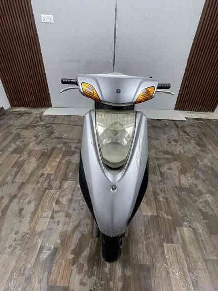 السلام عليكم للبيع بريز منشى { ياباني } الدراجه بحالت الوكاله جديده كلش كهربايات كلها شغاله تايرات جدد الكفرات كلها ختم واحد شلعه ومعدل كلش حلوه نكره سلف بكل وكت الدراجه اخت الرمبه جيب فيتر وتعال افحص برغي مبدل بيها السعر 700 وبيها مجال قليل ( بغداد الكريعات )***********
