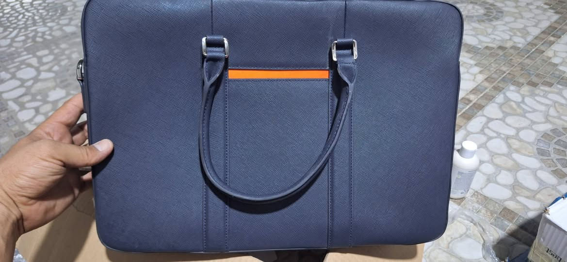 20 ویا توصیل


**إذا كنت صاحب هذا الإعلان وتريد حذفه لأي سبب، رجاءا أرسل رسالة إلى الدعم الفني**