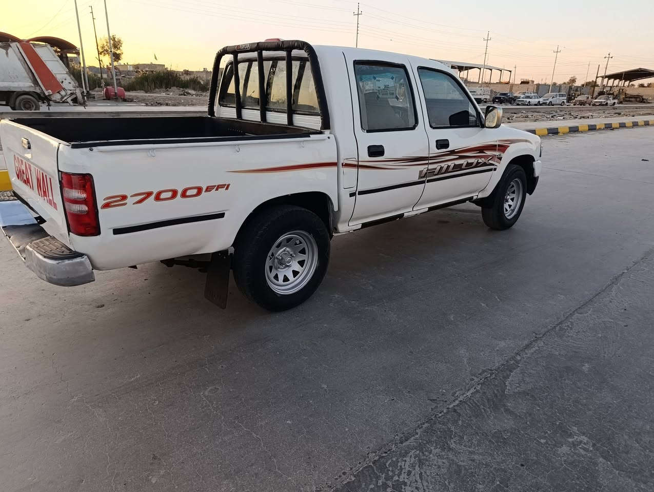 ا البيع موديل 2006 مكينة وكير مكفول مزاد الداخلية وبيه كتاب تحويل المرور سياره مكفول من الگلبه والضربة والتبديل حدادي جديد تخم تايرات كهربائية شغل دشمه جديد مكان ناصريه قضاء الرفاعي رقم الهاتف *********** سعر30 رقم ***********
