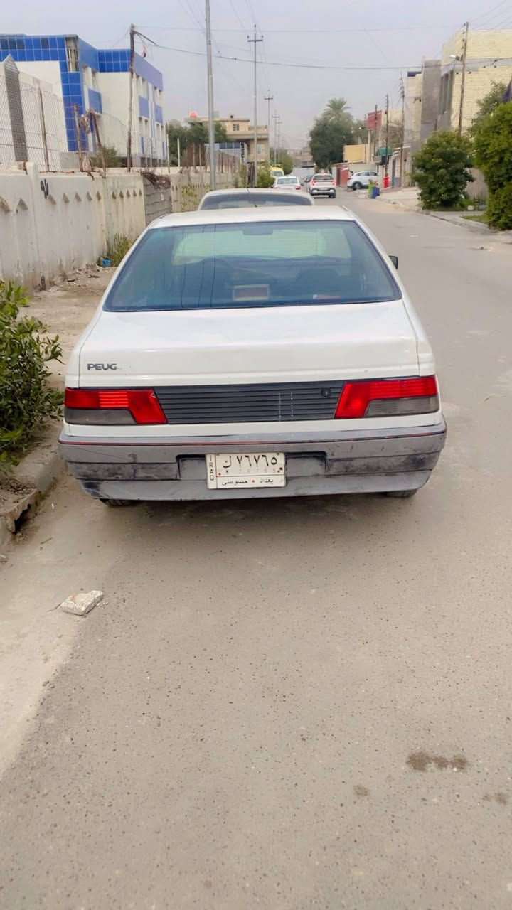 السلام عليكم بيجو روا موديل2010رقم بغداد انكليزي باسمي سياره جديده  مكفوله من ضربه و صبغ و لخياس شواصي مكفوله دوس مكفوله تحويل مباشر محرك جديد لا صرف ولا بخار صدر شاده مال كوري مشط ستيرن مال ياباني تخم تاير باتري جديد كهربايات شغالا تبريد شغال تدفئه شغاله بساره بيها بس لفان  ضعيف لنو كانت متروكه كثر من 4 سنوات  سياره بسمي رقم مميز بكاني بغداد شعب سعر سياره 35 
رقمي ***********
