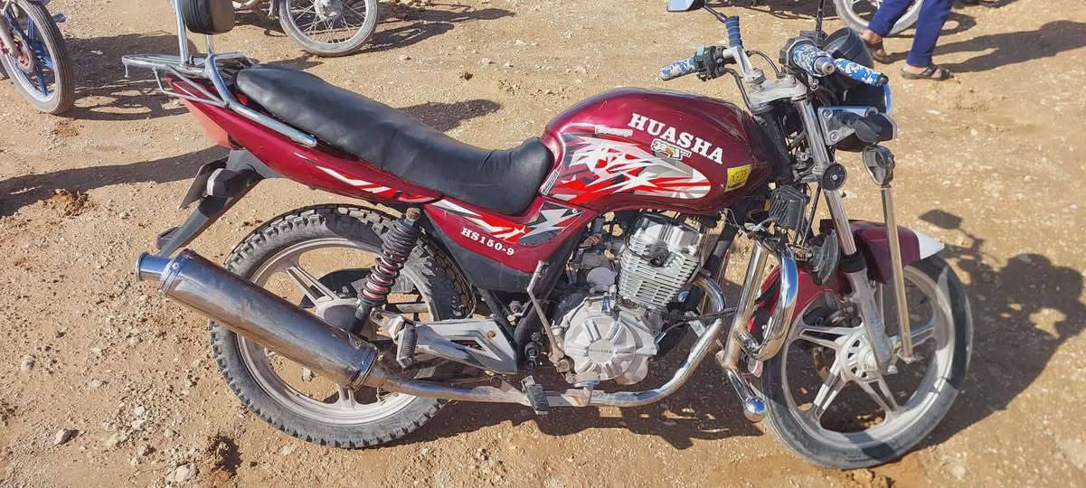 السلام عليكم موطور كامل شغال سلف كهرباء موديل 18 اوراق بي السعر 525 وبي مجال واذا اكو مراوس ب موطور نضيف نراوس
***********
