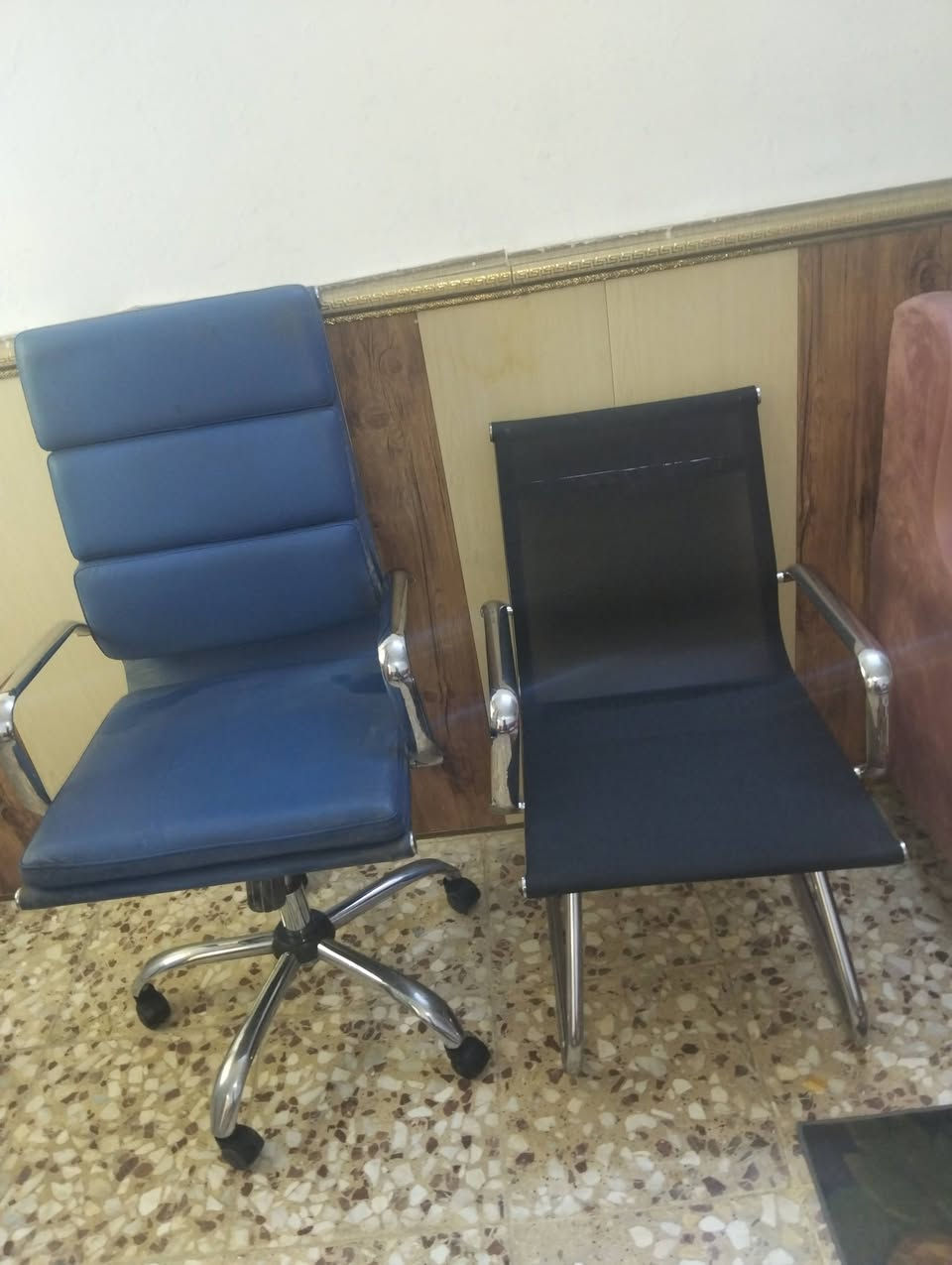 كراسي للبيع


**إذا كنت صاحب هذا الإعلان وتريد حذفه لأي سبب، رجاءا أرسل رسالة إلى الدعم الفني**