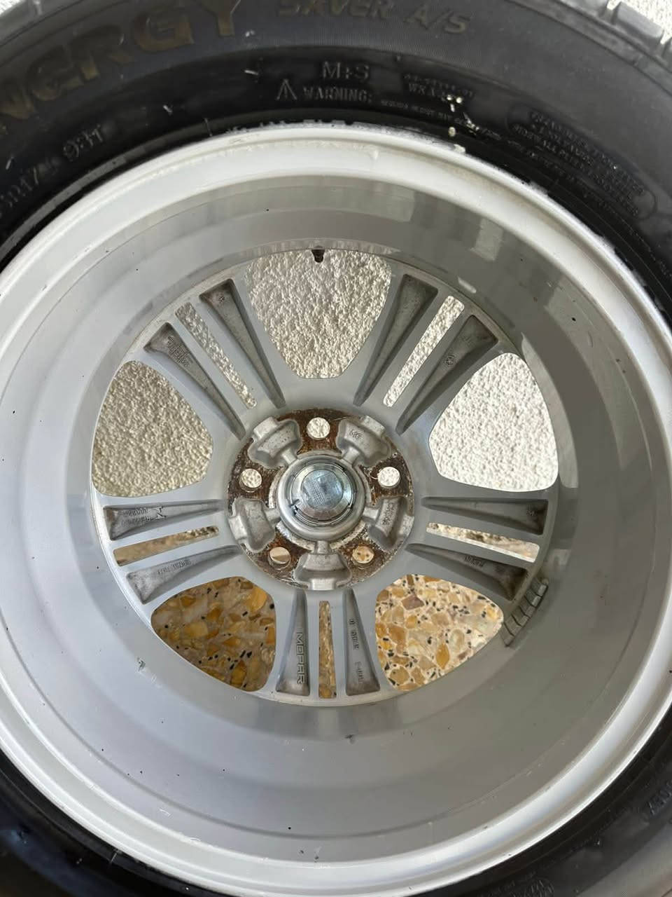 زوج ويلات جارجر 17 + ميشلان
بغداد 350$
***********
