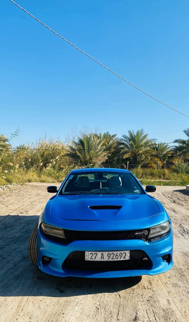 دوج جارجر
1موديل2015
  2تغير لون من السود الى. الزرق غير. محدد
3ويل 20
 تايرات 4 جدد شديتهن 
شرط التحويل سيارهه بسمي. 
5فيت بم جديد
6تشغيل عن بعد
7بصمه ابواب
8كشن كهربائي ⚡️ 
9مكينه مكفوله  نعومه فولل نشاط فولل (3600. 6V)
10كاردن جديد شديته
11الضرر بك لايت خلفي. بمريكا. وبل عراق. جامل امامي جهت السدر 
12 مكاني كربلاء  الحسينيه الوند
  
#سياره نافضه  ﮼؏ ايدي. ادامه كامله 
***********)
