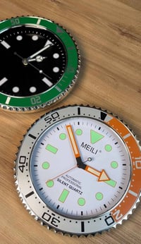 ساعة جدارية • شكل رولكس • حركة هادئة