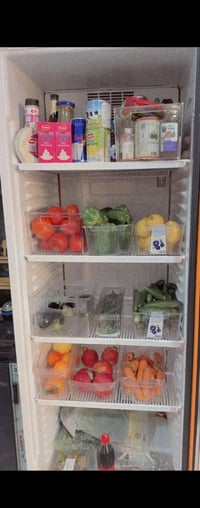 ثلاجة • مجمدة • نظيفات