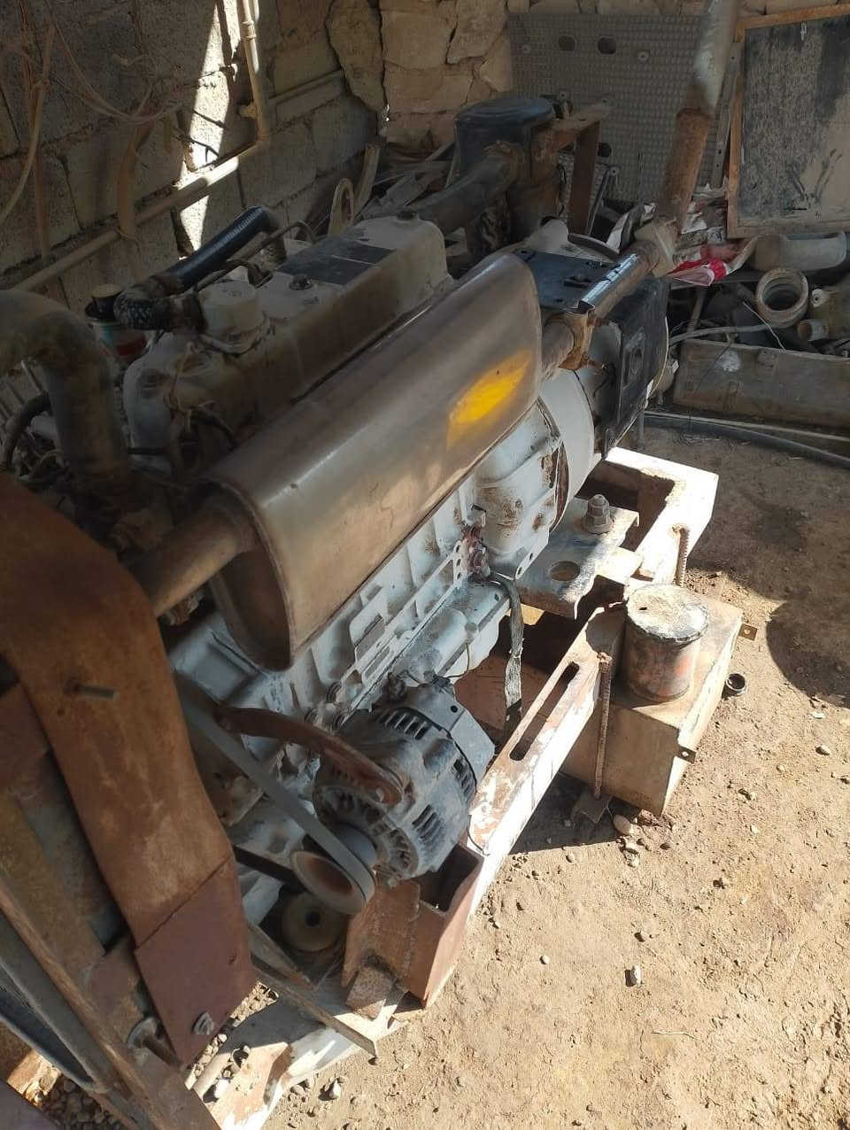 للبيع مولد ياباني مال براد كيس عريض اربع بساتم بلادي المكان الانبار الرمادي شراي اتصل ‏‪***********‬‏
