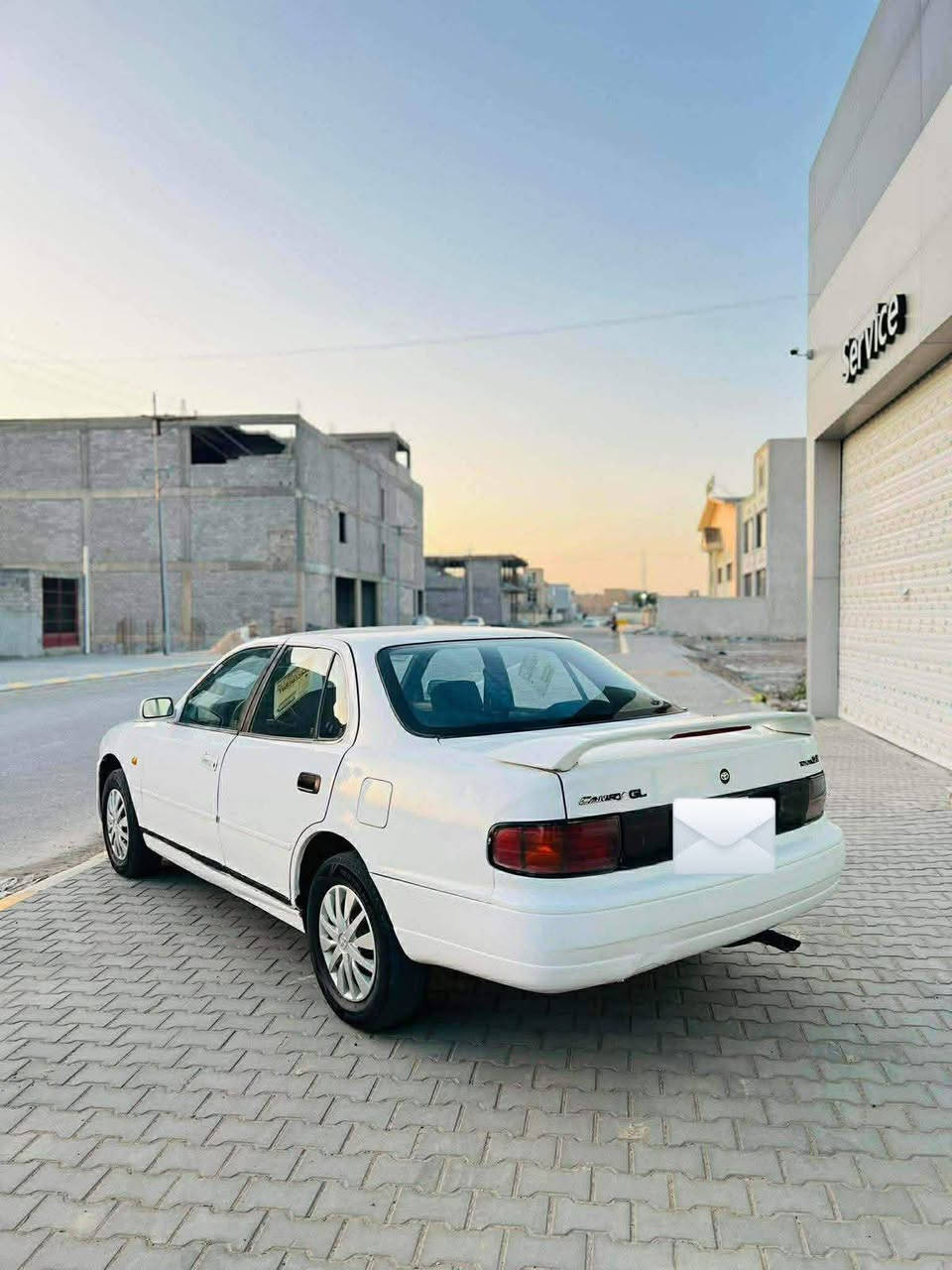 تويوتا كامري موديل 92 لون 
 ابيض
رقم اربيل شرط التحويل والغرامات 
السيارة بلادي يسرى بدون تحوير 
السيارة محرك كير شرط
محرك 4 اسلندر شرط لا تبخير ولا تنقيص 

تبريد ثلج شرط صدر دبلات جدد
اربع جامات كهربائي
قفل مركزي 
السيارة جديدة داخل وخارج وترايها فول 
السيارة بسعر مناسب جدا 52 وبيها مجال للشراي 
العنوان صلاح الدين تكريت
للأستفسار ***********
