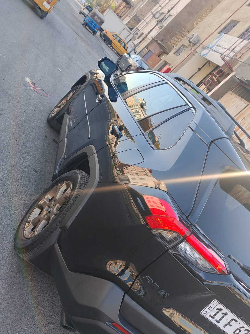 راف فور
2024
 هايبرد
مكينه ٢٥٠٠
فورويل
رقم بغداد
ماشيه ٥١ الف
مكان بغداد
***********
السعر 200  بيها مجال
