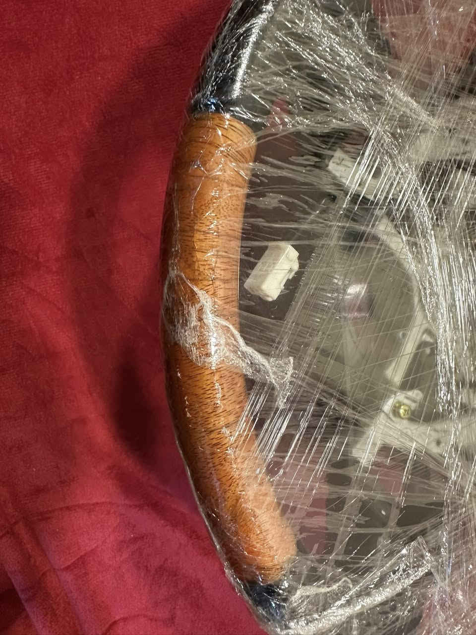 السلام عليكم شباب رمضان كريم
اليوم جبتلكم دركه صاج…. (راس الثور فلات وترهم لتكم عادي )
اذا موزيرو لا تاخذها مامشدوده بالعراق 

////المكان النجف الاستفسار ***********
