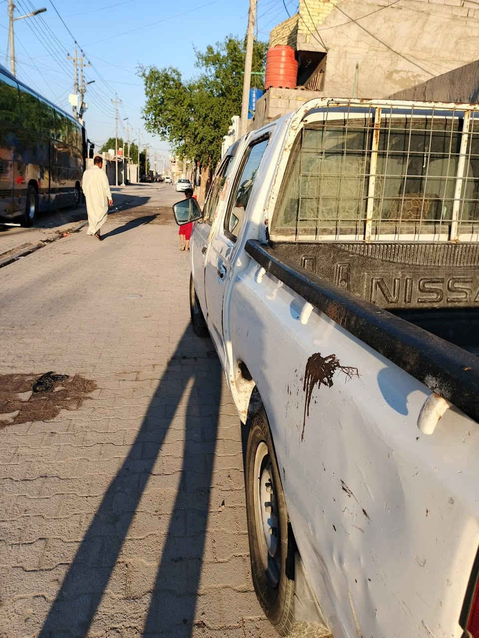 بيكم نيسان موديل98كير مكينه وشاصي مكفولات مكان السياره بصره سعر 40ورقه وبيه مجال الرقم (***********)
