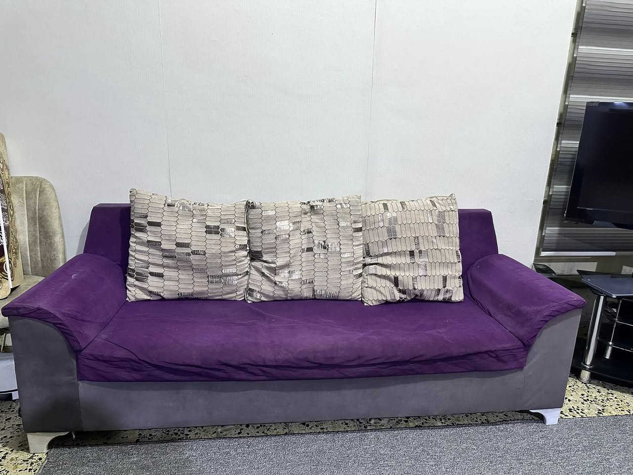 لبيع لاستفسار خاص ***********
