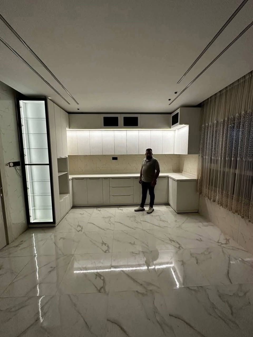 🤔🤔عرض عرض نار لاول مره تصير لفتره محدوده فقط 12 يوم🌷🌷 عروضات جديدا🔥 
عرض خاص من اسطه ايهاب احدث المطابخ التركيه 
هيكل خشب بوب بالون بريس سعرمتر الارضي معه ملحق معه مرمر الصناعي 235دولار🌹🌹🌹
هيكل خشب بوب بالون بريس سعرمتر الارضي معه ملحق معه مرمر الطبيعي 270دولار💐💐💐
العرض الثاني هيكل المنيوم بوب بالون بريس سعرمتر الارضي معه ملحق معه مرمر 225دولار 🌹🌹🌹
هيكل المنيوم بوب بالون بريس سعرمتر الارضي معه ملحق معه مرمر الطبيعي 260دو لار👑👑👑
توصيل جمبع انحاء العراق 
 العنوان اربيل للتواصل *********** واتساب وفرعنا ثاني موصل حيً سماح
