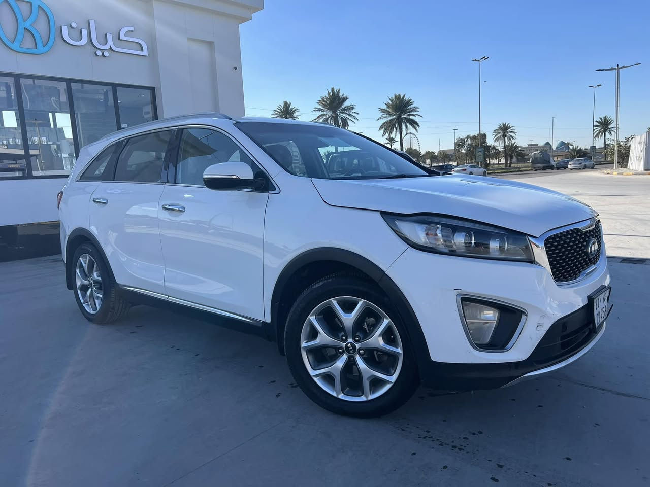 سورنتو 2016 خليجي 
اقره المنشور قبل لا تتصل 
7 راكب 3 قطع تبريد 
رقم  اسليمانيه شرط التحويل
مقعد  السايق كهرباء / تحكمات استيرن جهتين
داخل لونين  
حجم المحرك 4 سلندر دوش دوش
بدون ايرباك بدون دواخل كير محرك كفاله 
 بيها طخه بالجاملغ  وحافت البونيد الباقي كفاله 
السعر 153$ بيها مجال جدا جدا بسيط حك الجيه 
ماشيه تقريبا 75
***********
مكلف بالنشر
